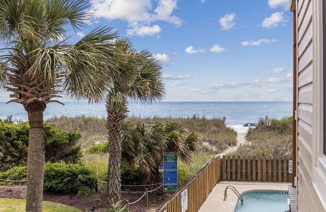 Newly Renovated 2BR/2BA Ocean View Condo with pool!! Central Location!!