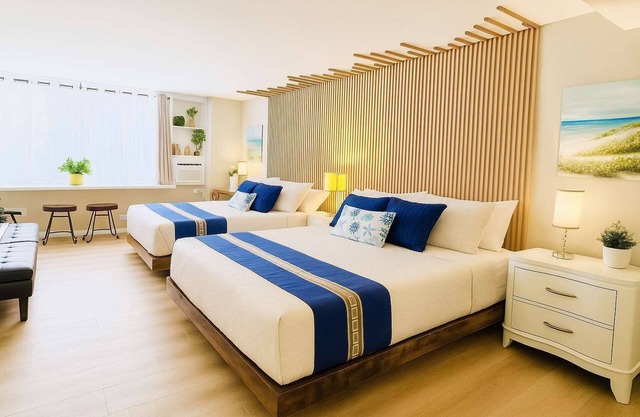 Newly Renovated Waikiki 2BD 2BA Ocean City View