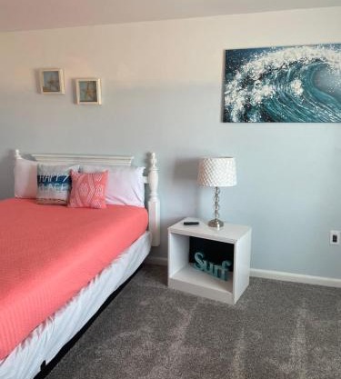 Newport Bay Motel
