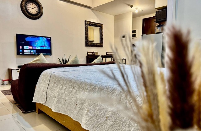 Newport Stay – Walk to NAIA T3