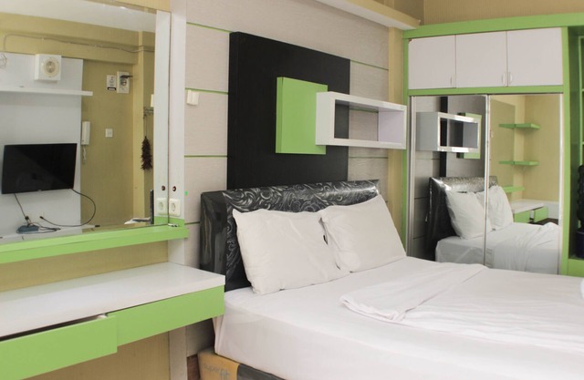 Nice And Comfortable Studio At Bassura City Apartment Near Mall