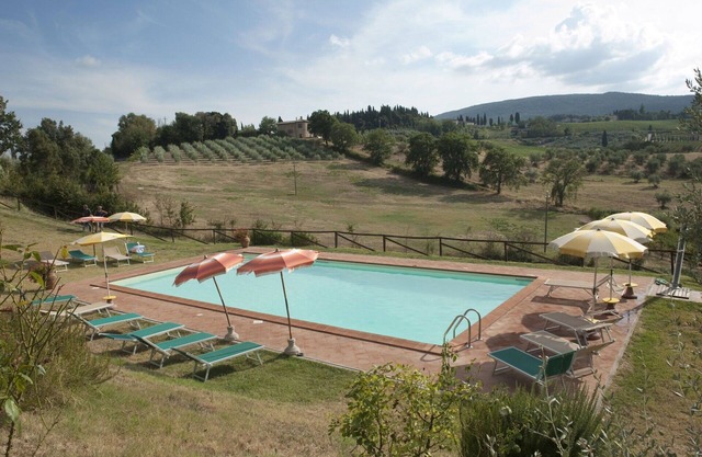 Precioso apartamento con piscina, WIFI, A/C, mascotas permitida, vista panorámica y aparcamiento