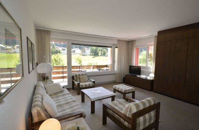 Bonito apartamento para 3 personas con WIFI, TV y balcón