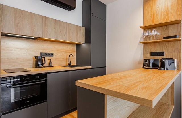 Acogedor apartamento para 3 personas con WIFI, A/C, TV y aparcamiento