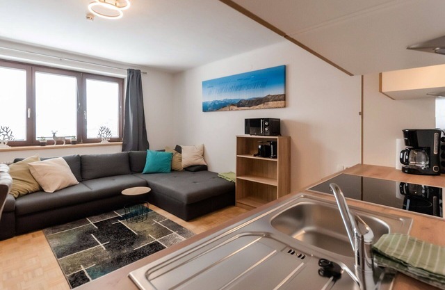 Acogedor apartamento para 4 personas con WIFI, TV, balcón, vista panorámica y aparcamiento
