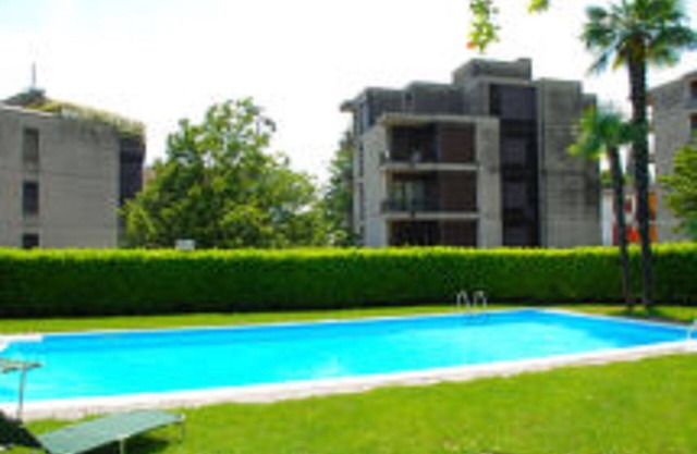 Acogedor apartamento para 6 personas con piscina, WIFI, TV, patio y aparcamiento