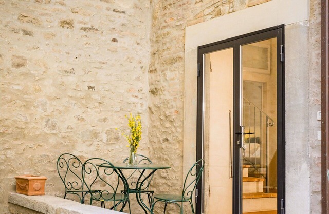 Acogedor apartamento para 6 personas con WIFI, A/C, TV y patio