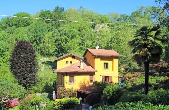Hermoso apartamento para 6 personas con WIFI, TV, terraza, mascotas permitida y aparcamiento