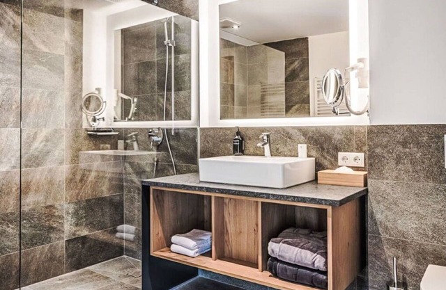 Apartamento con piscina, WIFI, TV, terraza, mascotas permitida, vista panorámica, aparcamiento