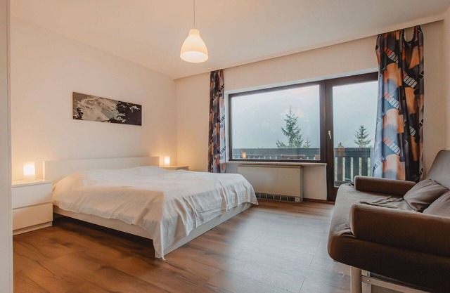 Precioso apartamento para 6 personas con WIFI, TV, balcón, mascotas permitida y aparcamiento