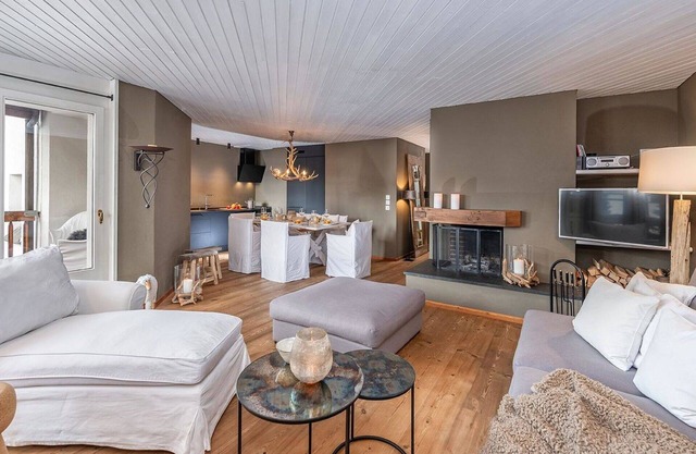 Acogedor apartamento para 4 personas con piscina, TV, balcón y mascotas permitida