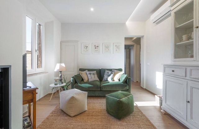 Acogedor apartamento para 4 personas con A/C, WIFI y TV, cerca de Siena