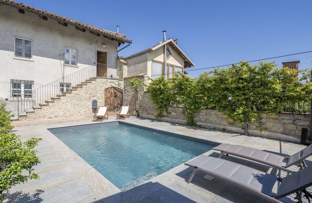 Precioso apartamento para 4 personas con WIFI, piscina y terraza, cerca de Alba