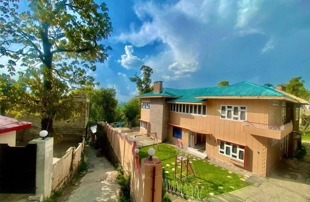 Nice Guest House