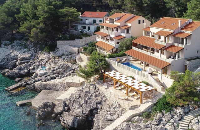 Bonita casa en Prizba con sauna
