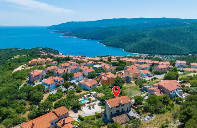 Bonita casa en Rabac con WiFi