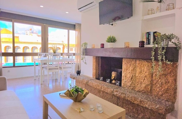Nogalera Rainbow, 2-bedroom apartment with Pool and parking.