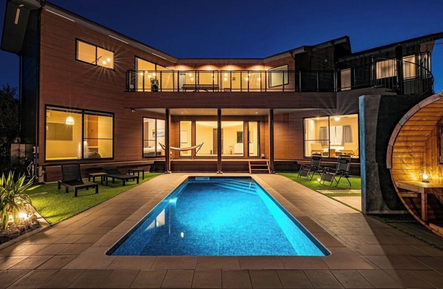 Nonsmoking Luxurious hot spring inn with pool a / Ito Shizuoka