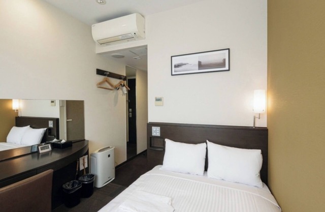 Nonsmoking Semidouble Room only Standard p / Fujisawa Kanagawa
