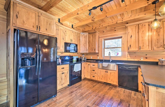 Norris Lake Vacation Rental w/ Boat Slip