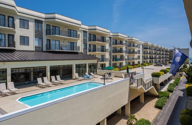 North OC Oceanblock Condo 1bed/2 BA 141st