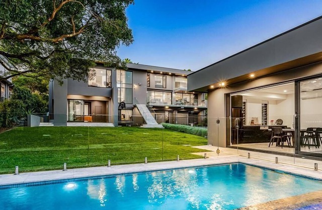 Northbridge House - Architecturally designed home situated in Sydney's Lower North Shore suburb of Northbridge with pool & tennis court