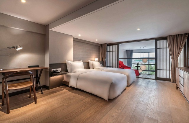 Novotel Suites Shanghai Hongqiao Hotel