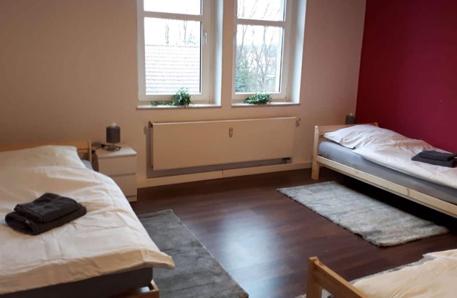 NP02 hermoso apartamento en Neupetershain con WiFi