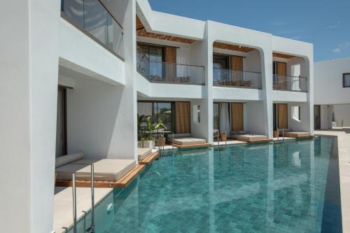 Nuca Mykonos