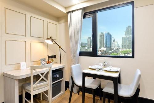 Hotel y Residencia Oakwood Bangkok