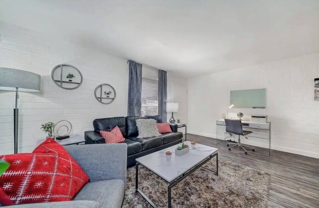 Oasis 1Bd/1Ba Retreat w/ Gym & Firepit!