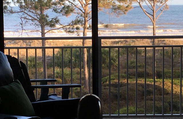Ocean Dunes 318 / 3rd Fl / Very Modern / Direct Oceanfront View / King / 2Bike / Heated Pool