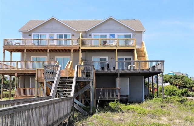 Frente al mar y perros en Emerald Isle, Carolina del Norte!