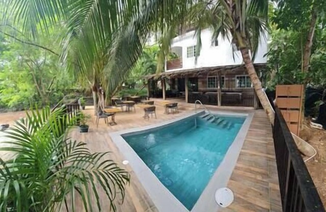 Lovely 9 Br Cottage in Negril