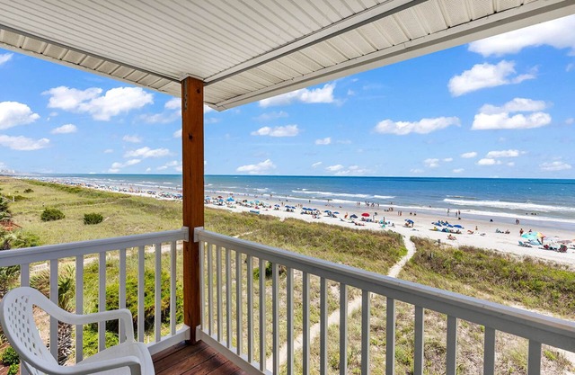 Amazing Oceanfront end unit with spectacular views