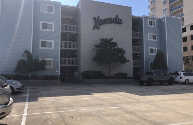Oceanfront Condo - Summer Deals...Don't miss BEACH TIME