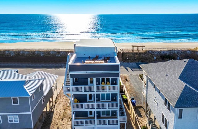 🏖️ Oceanfront Fun House w/Hot Tub, Heated Pool, EV⚡, Elevator & Game Room 🌅