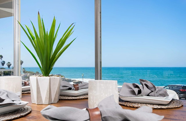 FRENTE AL MAR en la COVE # 1
