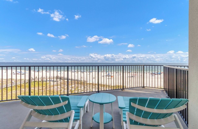 Oceanfront+Pool+Coffee Bar+Balcony+Arcade+WIFI+Fitness Room