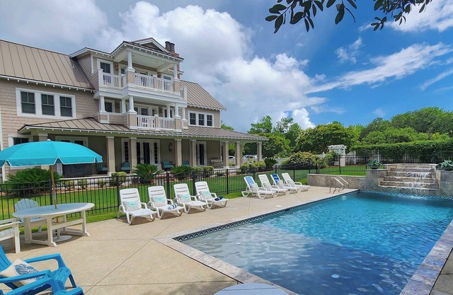 Oceanside, ELEV, Priv Pool, Hot Tub, Easy walk to Beach, SS1, Marvin Gardens