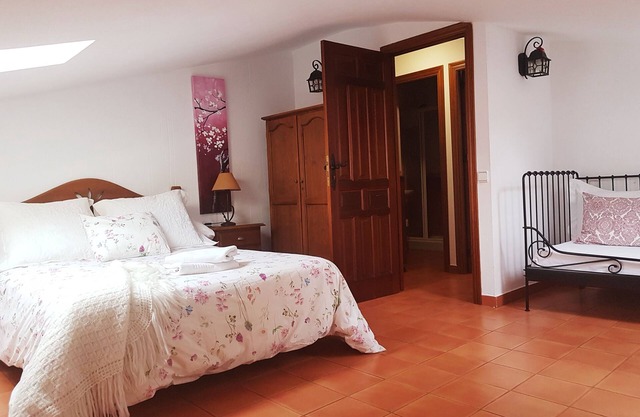 OFERTA APARTAMENTO 2, CASA RURAL, ( 4/6 PAX)