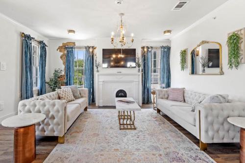 Old Spanish House Suite C Sophisticated Retreat