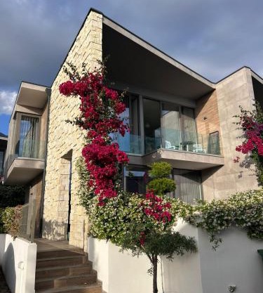 OLEA Family Apt Sea View