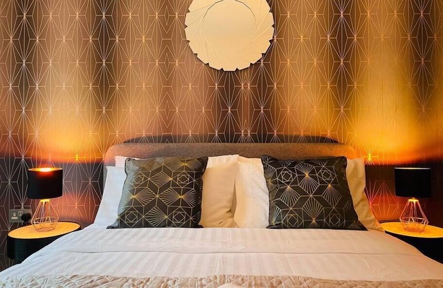 NEW Gorgeous 4BR Town House Inside Olympic Park