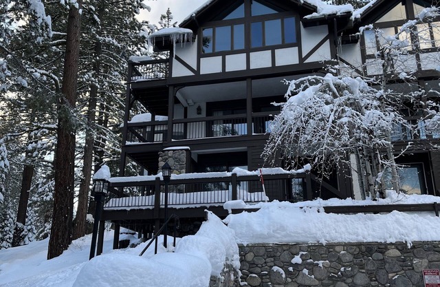 Olympic Valley Listing with Penthouse Views!