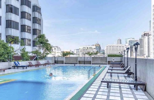 OMNI TOWER APARTMENT WITH POOL VIEW,GYM BTS