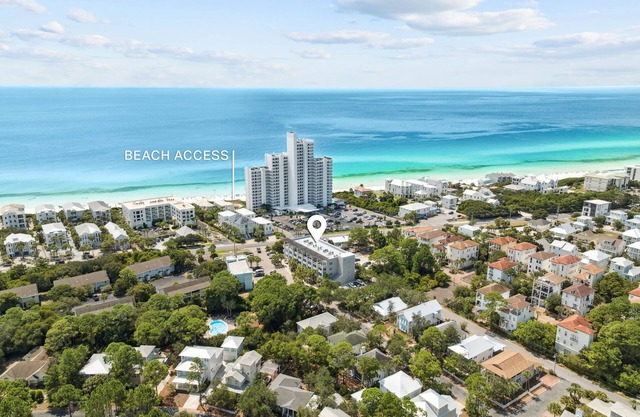 ON 30A~Brand new public beach access~2 minute walk to the beach~Bike to Seaside!