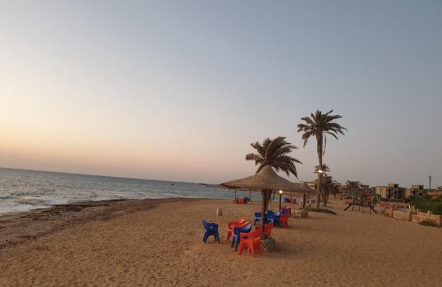 Take your vac at the lovely resort in Sea and Pool
