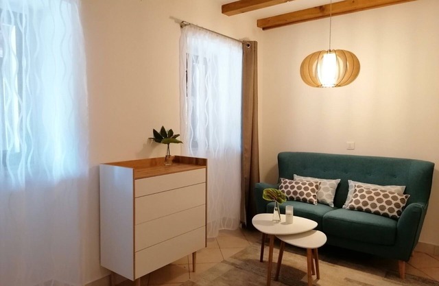Apartamento de una habitación con una terraza Klenovica, Novi Vinodolski (A-5580-c)