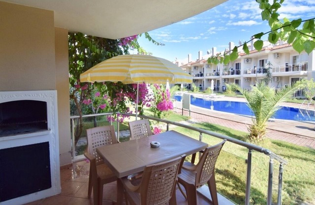 one bedroom apartment in Sunset Beach Club fethiye, private beach, 24/ security